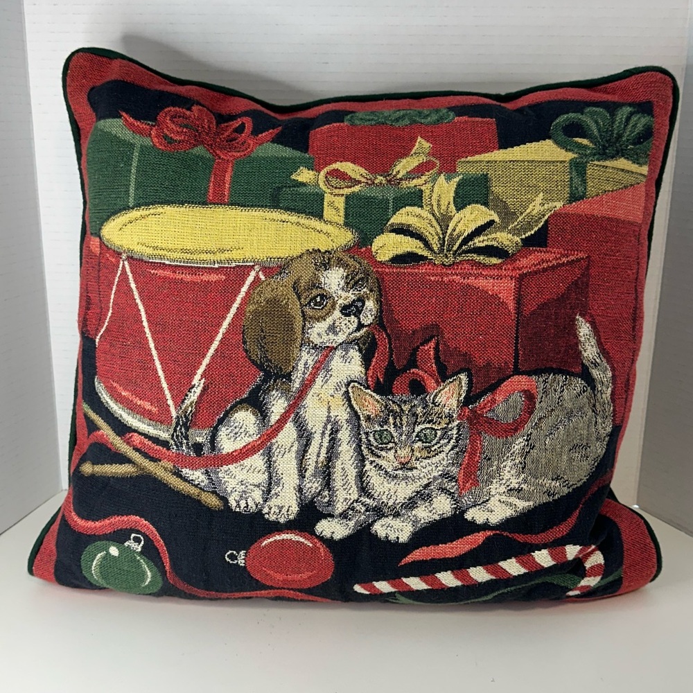 Vintage Dog And Cat Christmas Present Tapestry Throw Accent Pillow 15x16